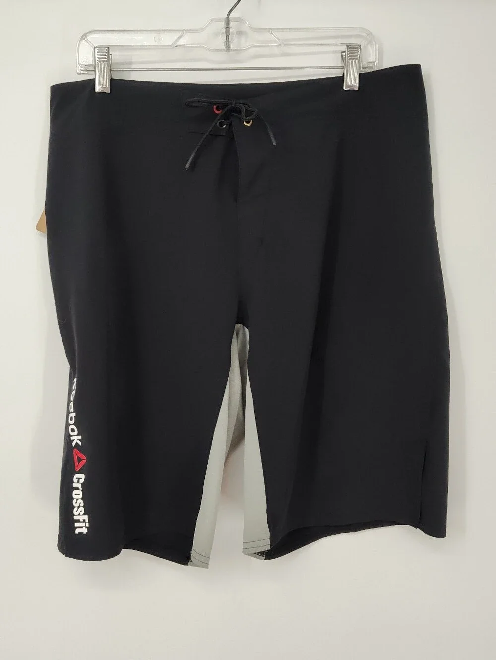 Reebok Men's Black CrossFit Hybrids with Gray Panels Size Large